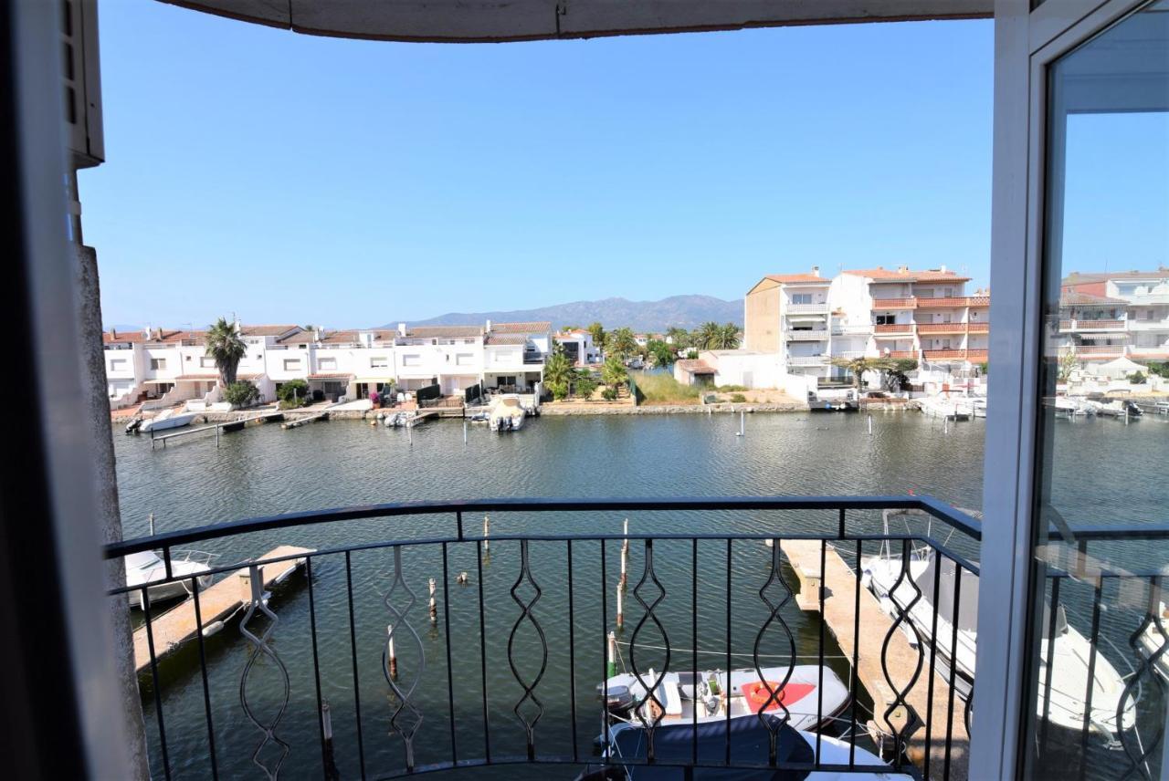 Apartamento Con Vistas Canal Ref 114 Емпуриабрава Екстериор снимка